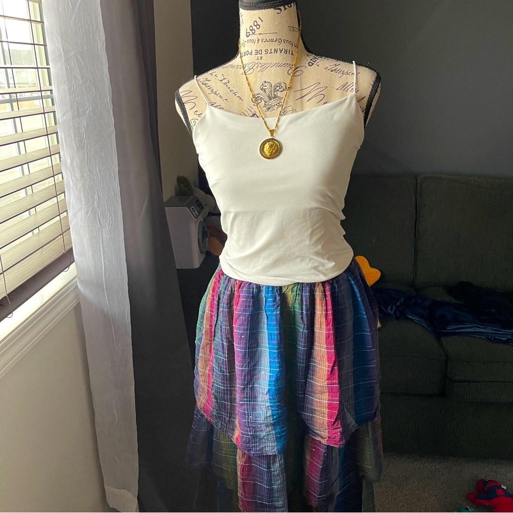 BEAUTIFUL WATERFALL SKIRT WITH GOLD THREAD ACCENT